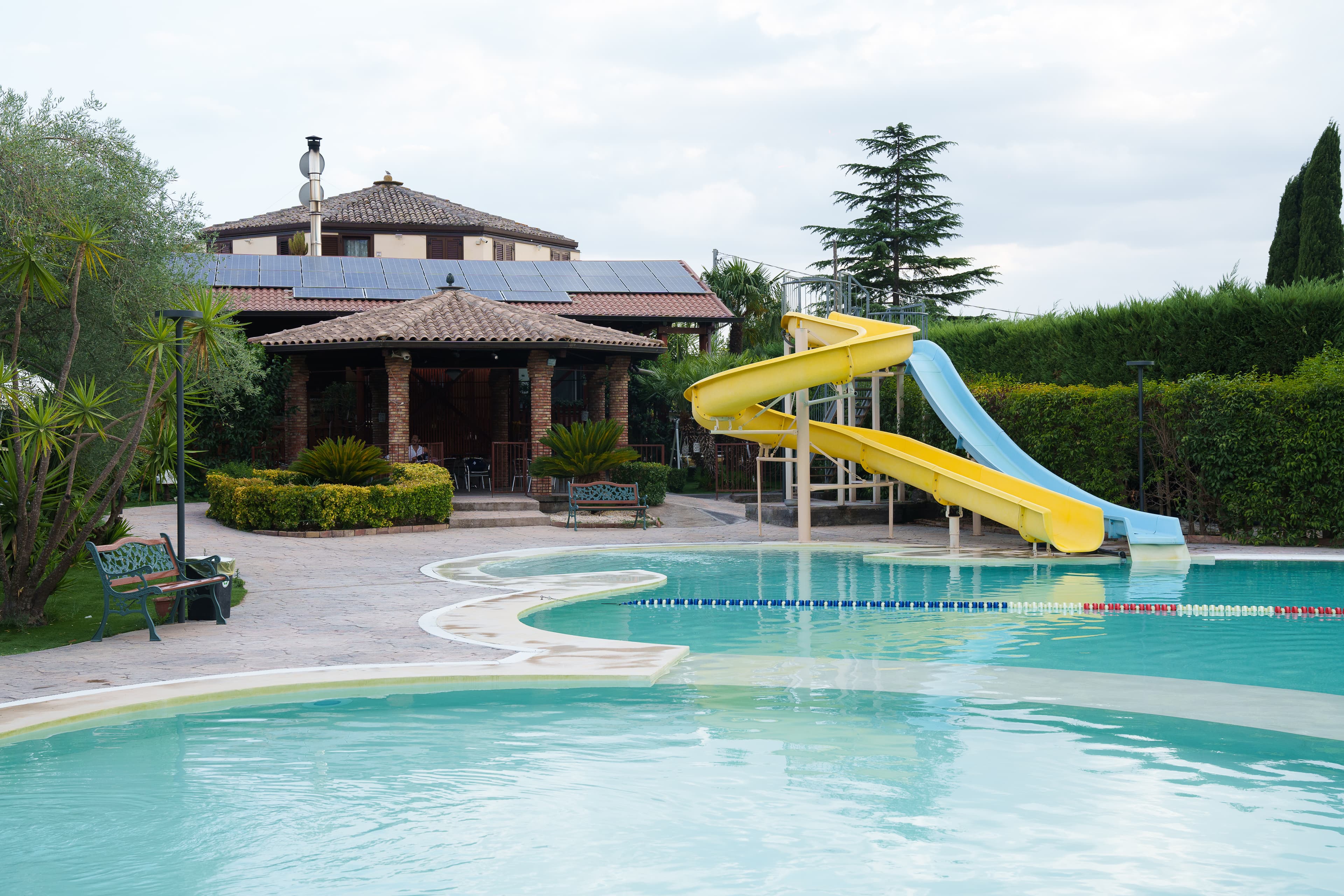 La piscina di La Dolce Vita 5